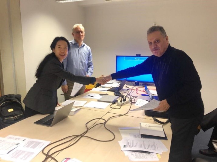 The MoU is signed! Left to Right: ITA President, Jenny Yan; ITA 1st Vice-President, Lars Babendererde; ITACET Foundation President, Abdullah Al-Mogbel